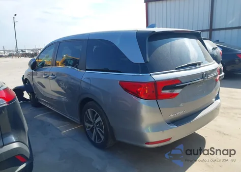 2024 Honda Odyssey Touring z USA, uszkodzony, nr VIN 5FNRL6H87RB014651